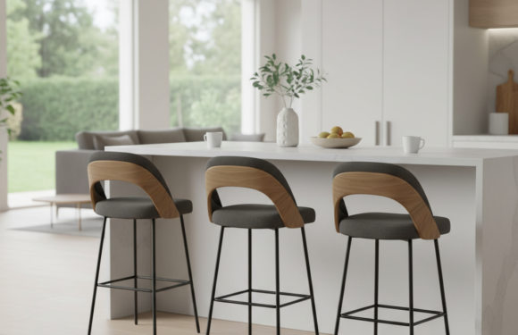 Find de Perfekte Barstole med Ryglæn til Dit Hjem
